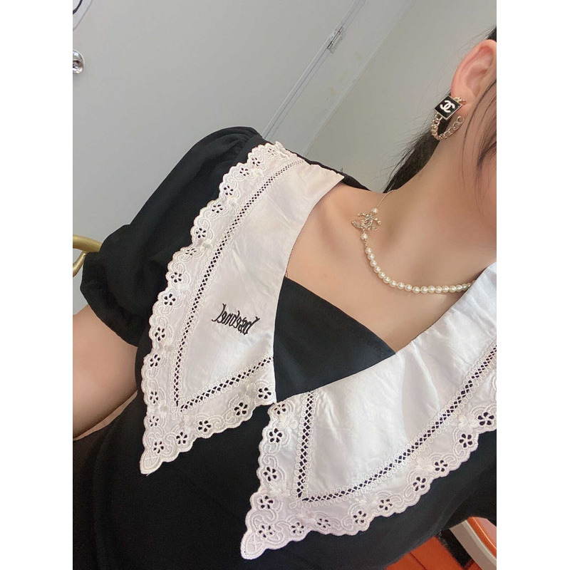 Ch*el mental cc earrings black