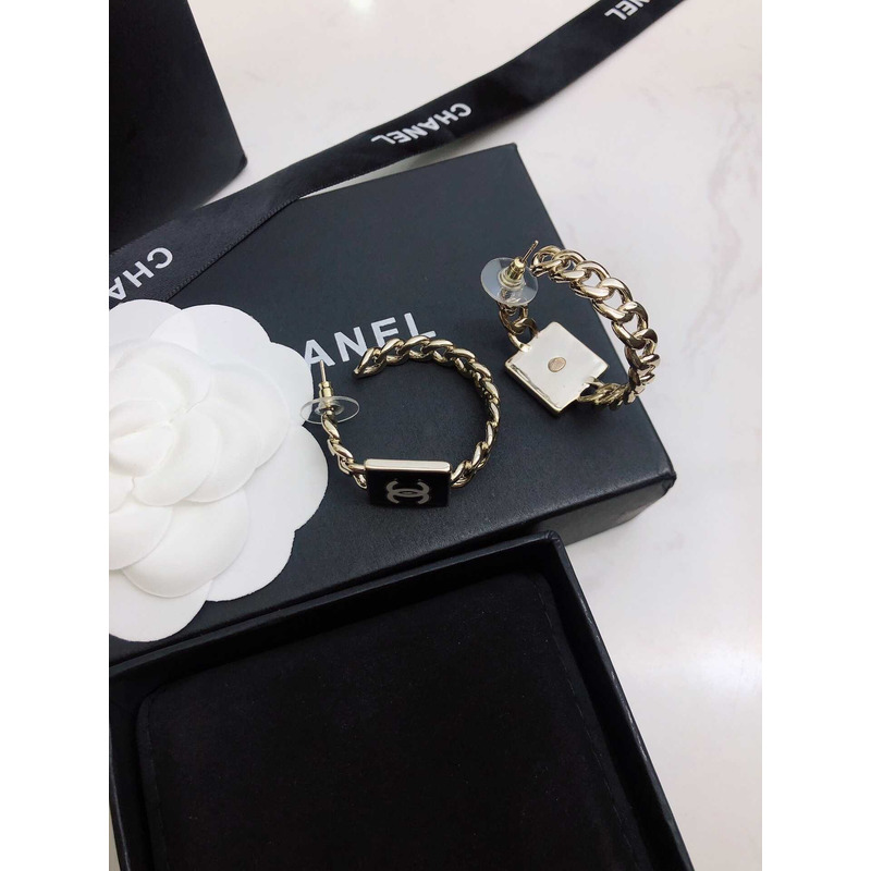 Ch*el mental cc earrings black
