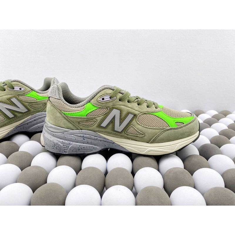New Balance 990v3 Patta Keep Your Family Close (TD)