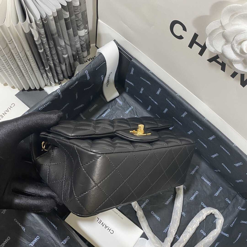 Ch*el classic flap mini  shoulder bag black