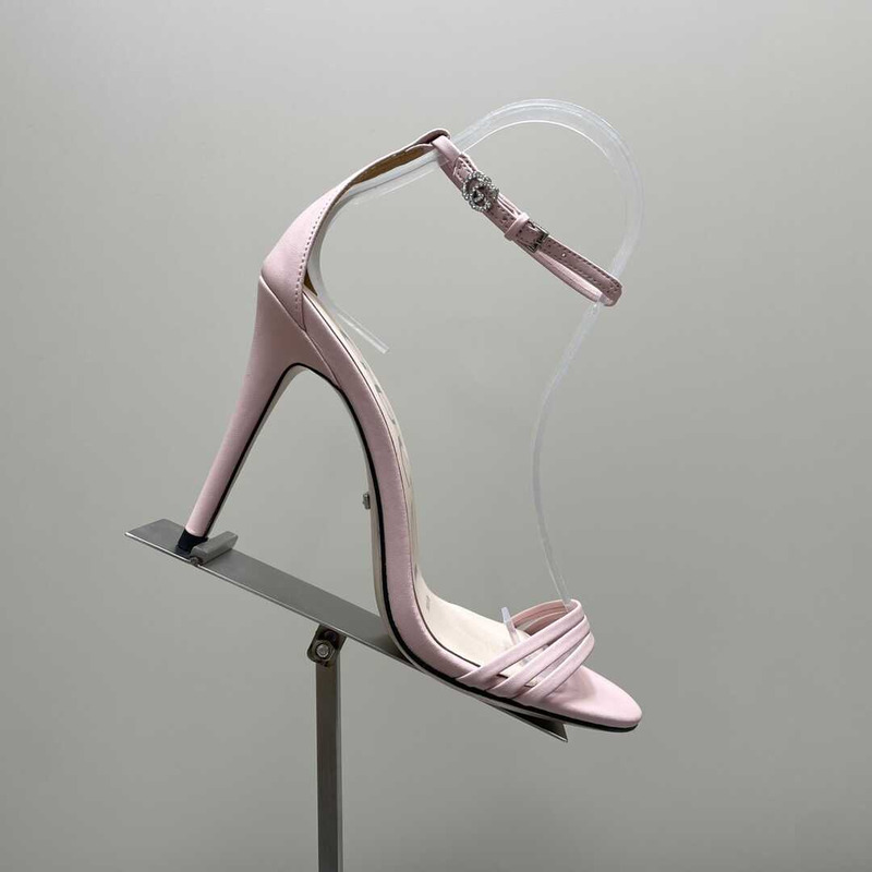 G*u*i stiletto heels pink