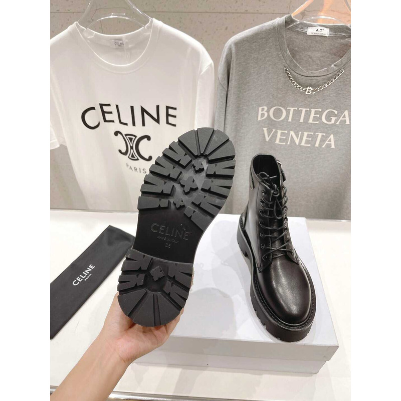 Ce**e platform plain toe round toe rubber sole lace-up glossy black