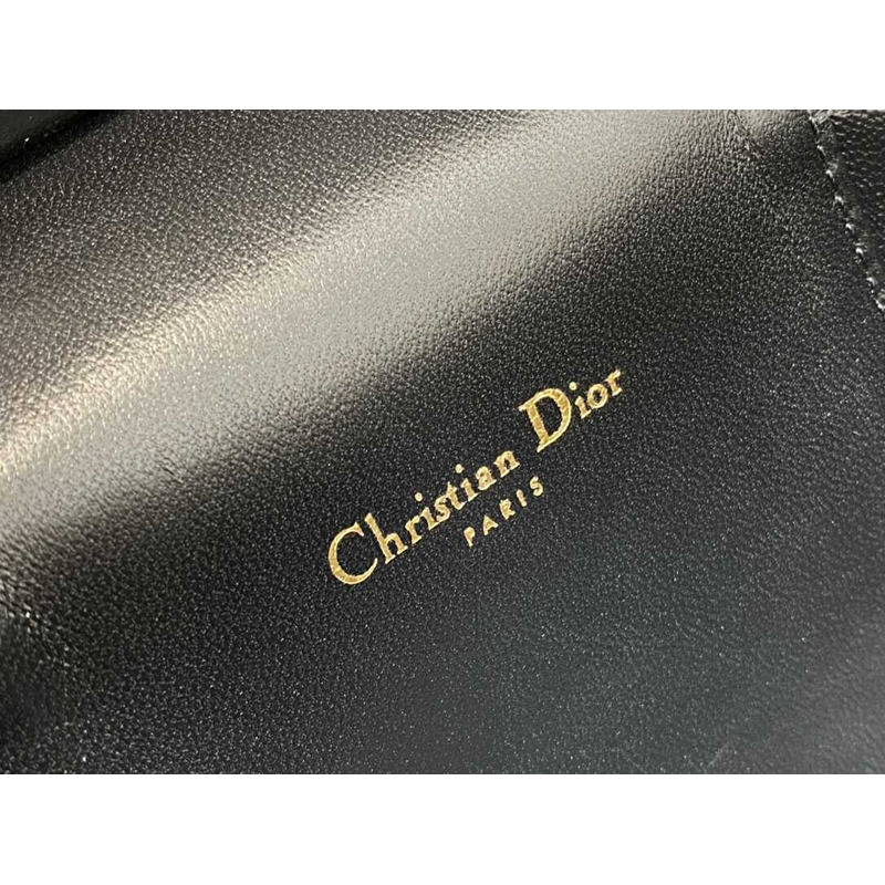 D*or signature vanity cosmetic case black small
