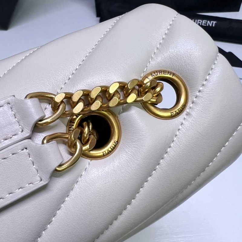 Saint Laurent Loulou Medium Bag In Quilted Leather White