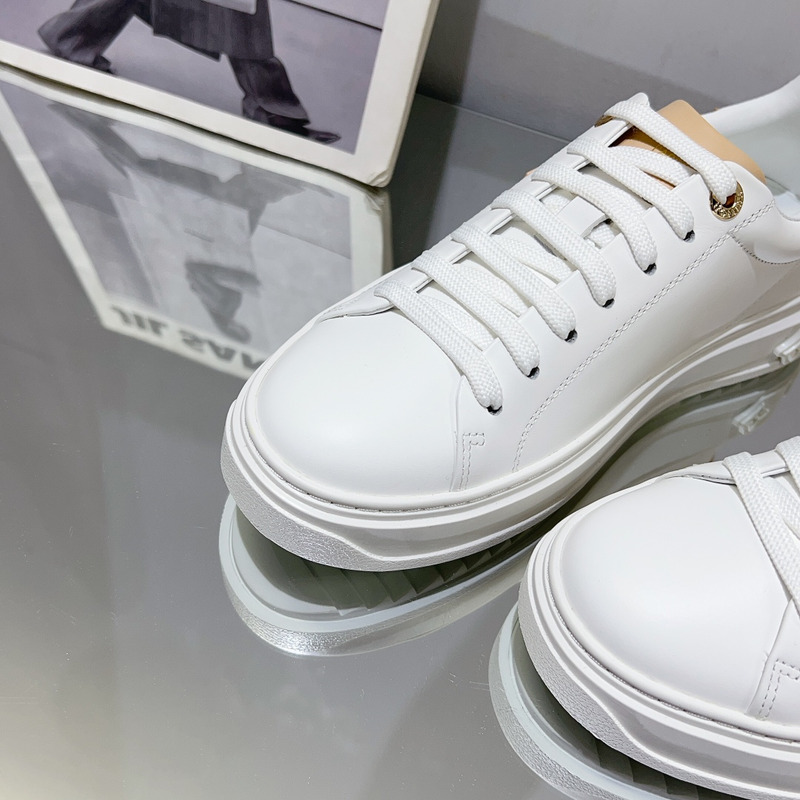 l**is V*t*n time out sneakers white