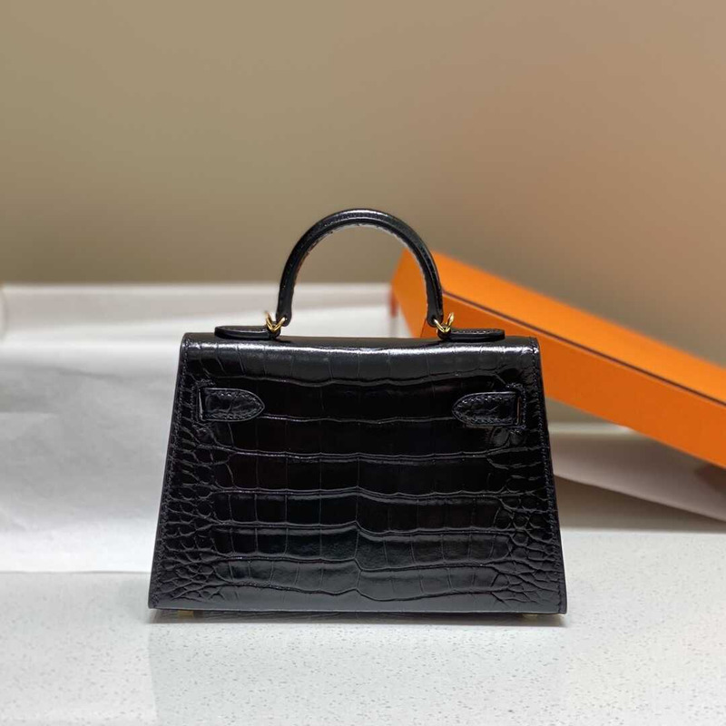 Hermès Black Shiny Alligator Mini Kelly 20 Gold Hardware