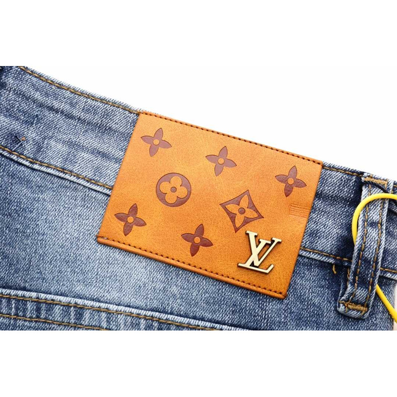 l**is V*t*n logo jeans blue