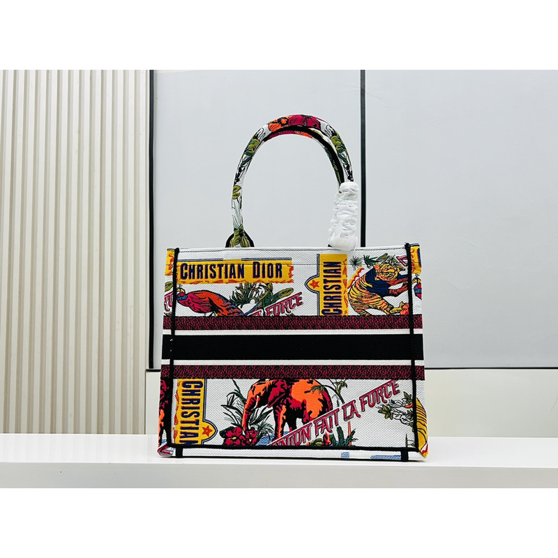 D*or medium book tote bag multicolour indian animals embroidery on white fabric