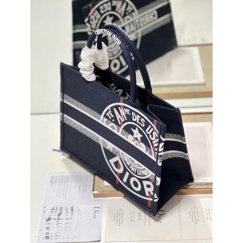 D*or medium D*or book tote blue D*or union embroidery