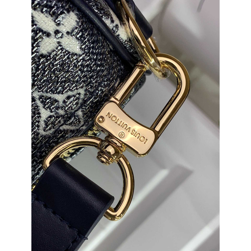 l**is V*t*n keepall 45 navy blue
