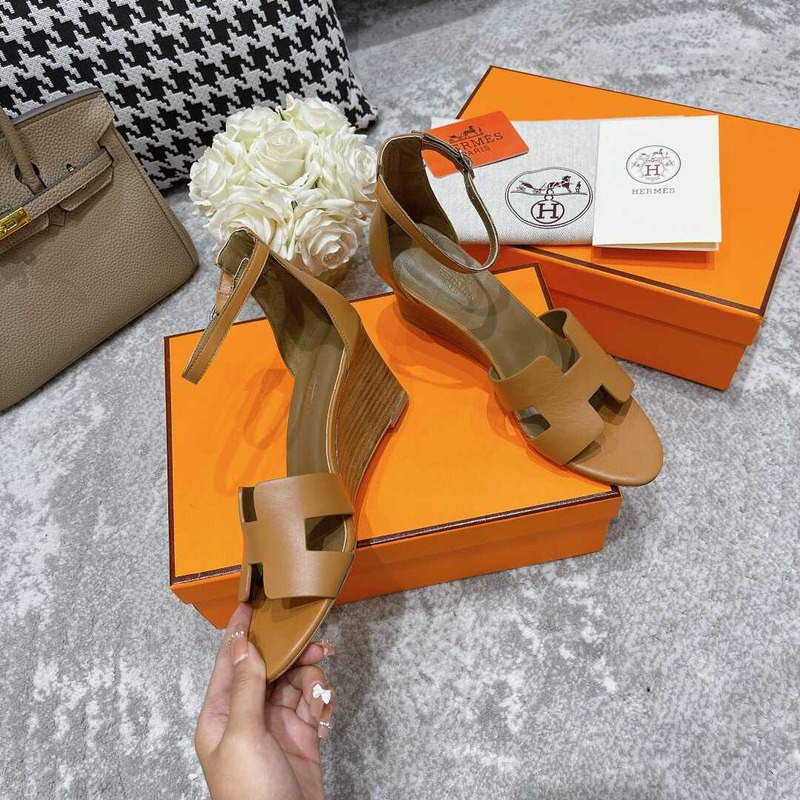 H**mes legend sandals brown