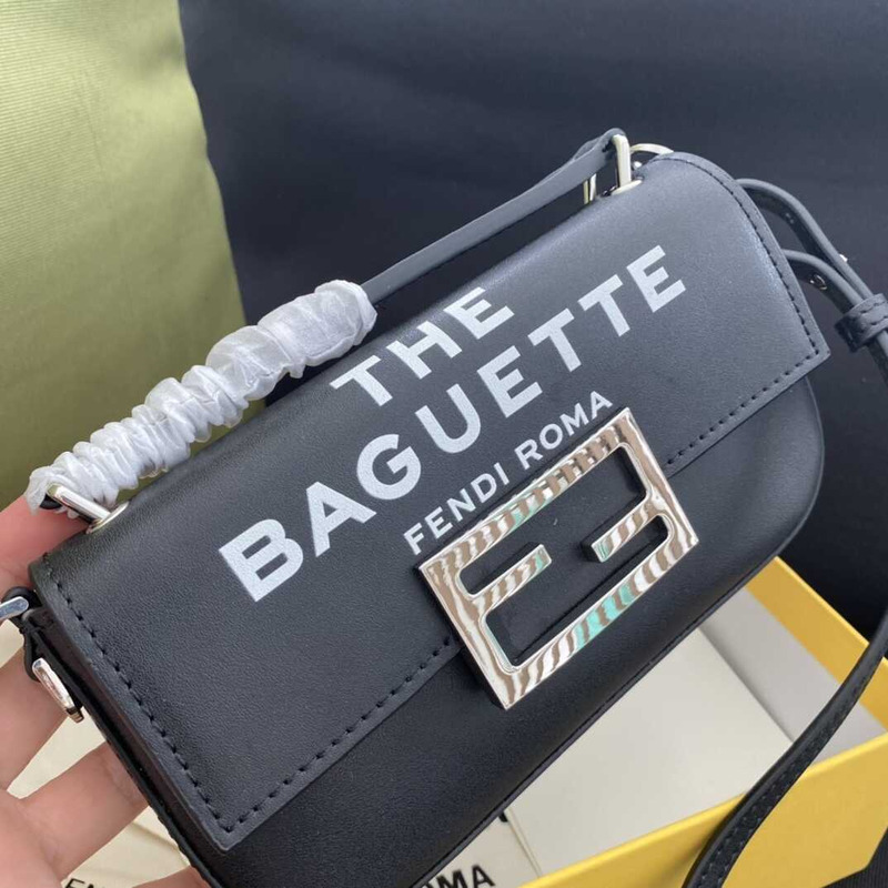 F**di by marc jacobs baguette phone pouch nappa leather pouch grey