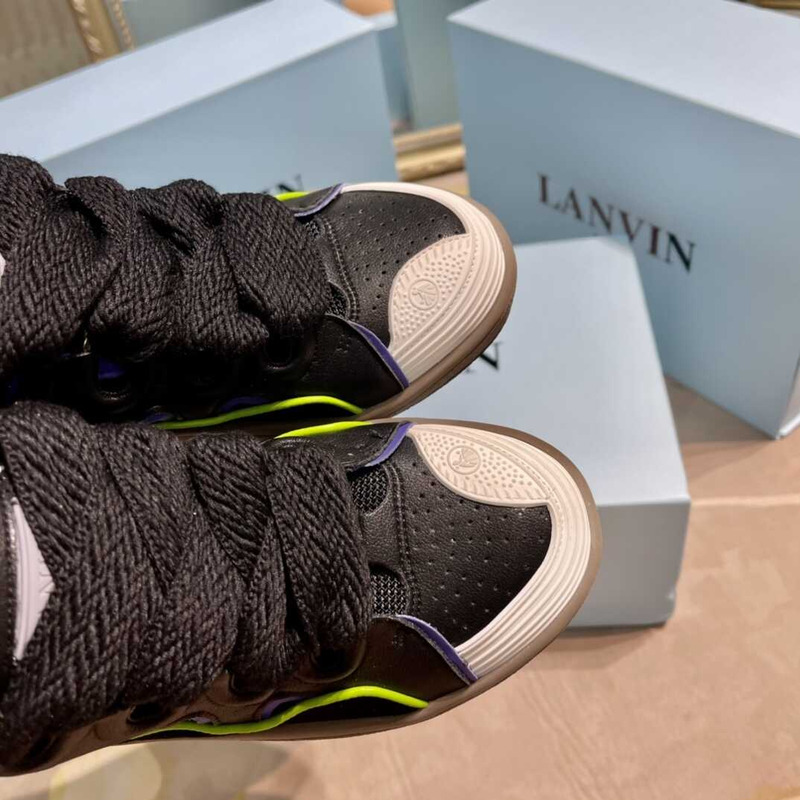 Lanvin Pre-owned Leather Curb Black