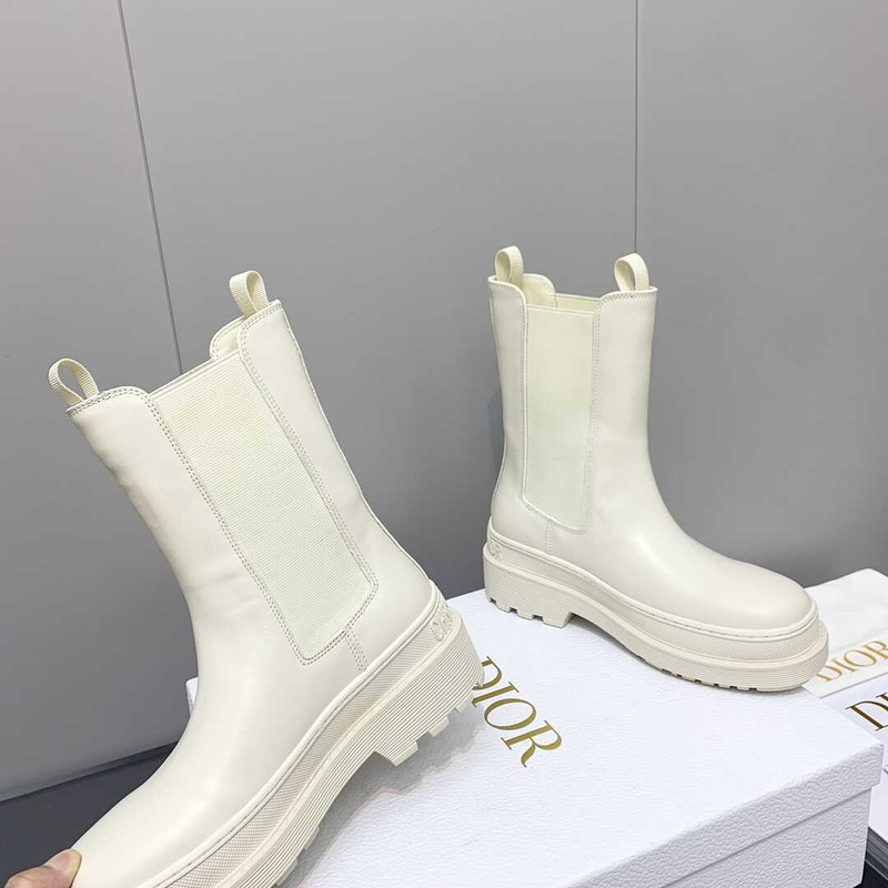 D*or trial ankle boots white cowhide