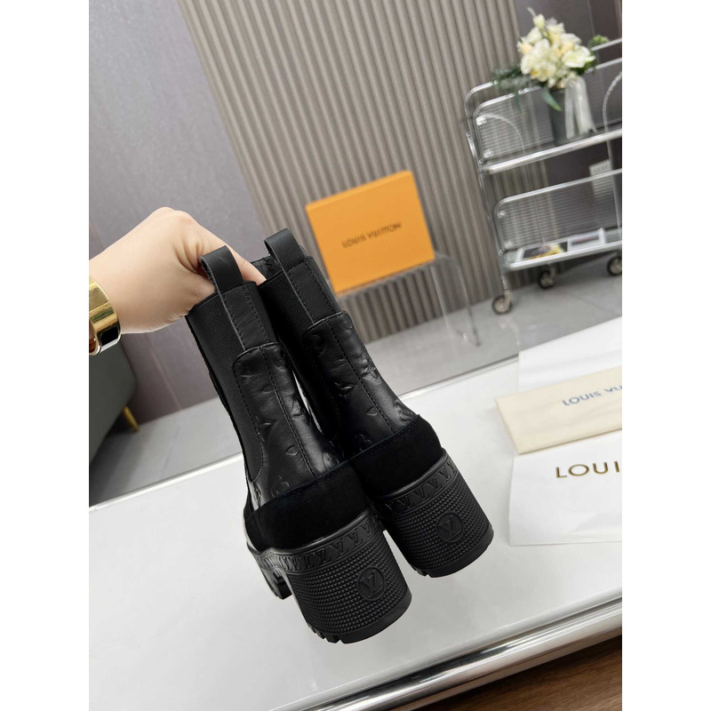 l**is V*t*n naplack mid chelsea boot black