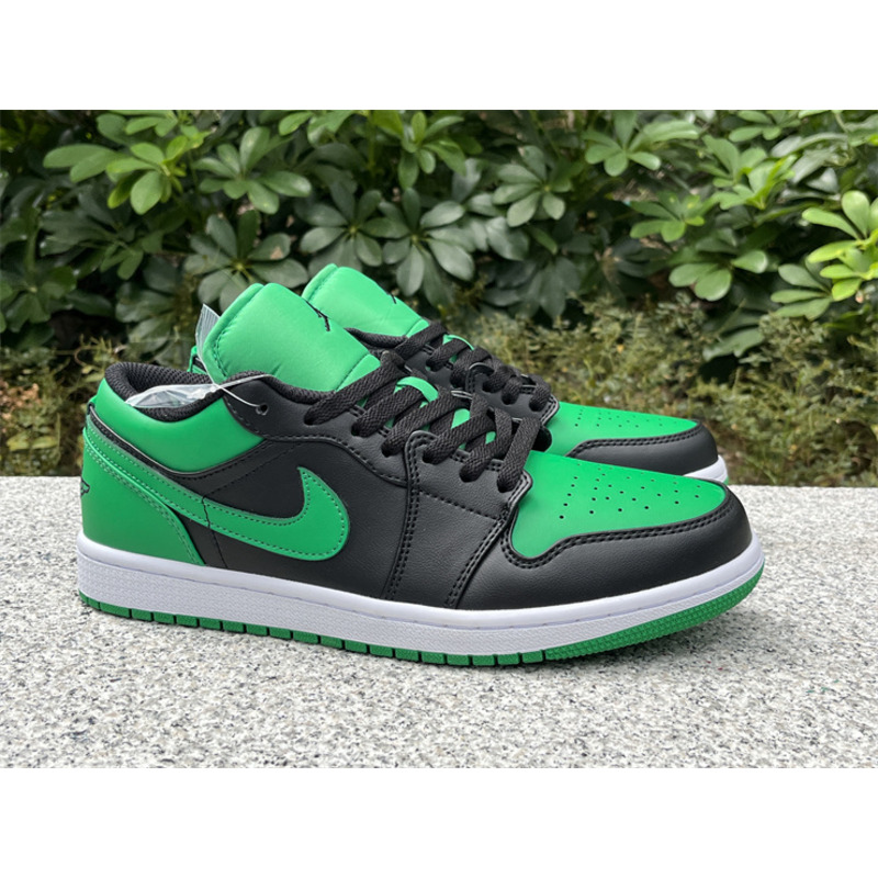 Air Jordan 1 Low Lucky Green