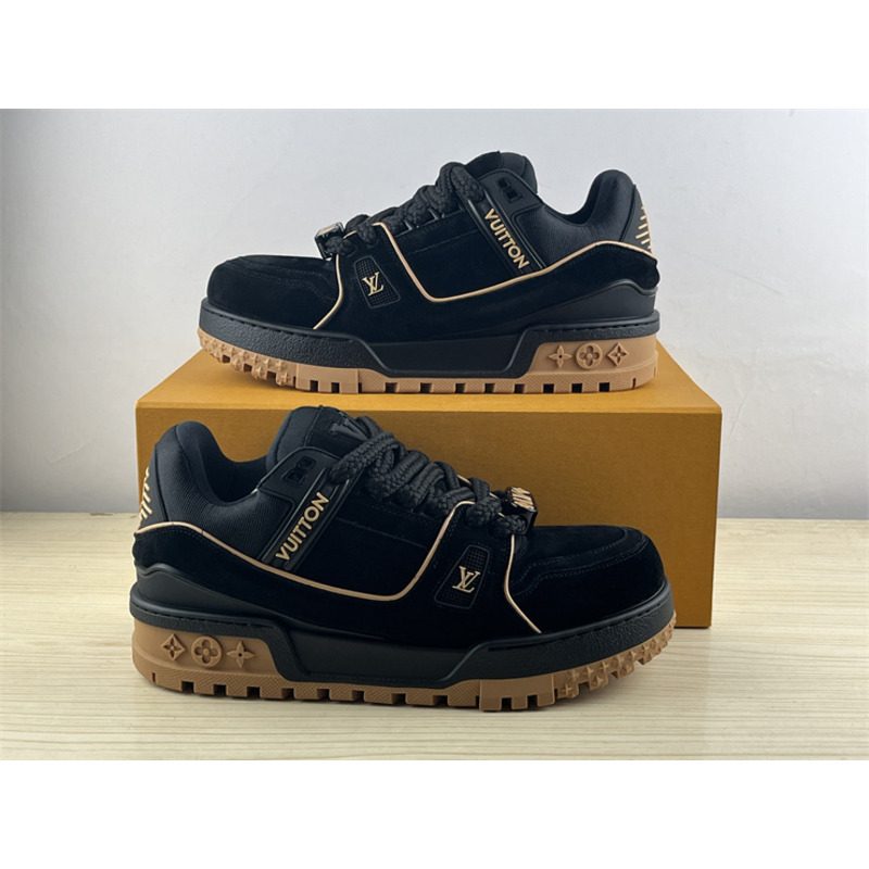 l**is V*t*n trainer maxi sneaker black