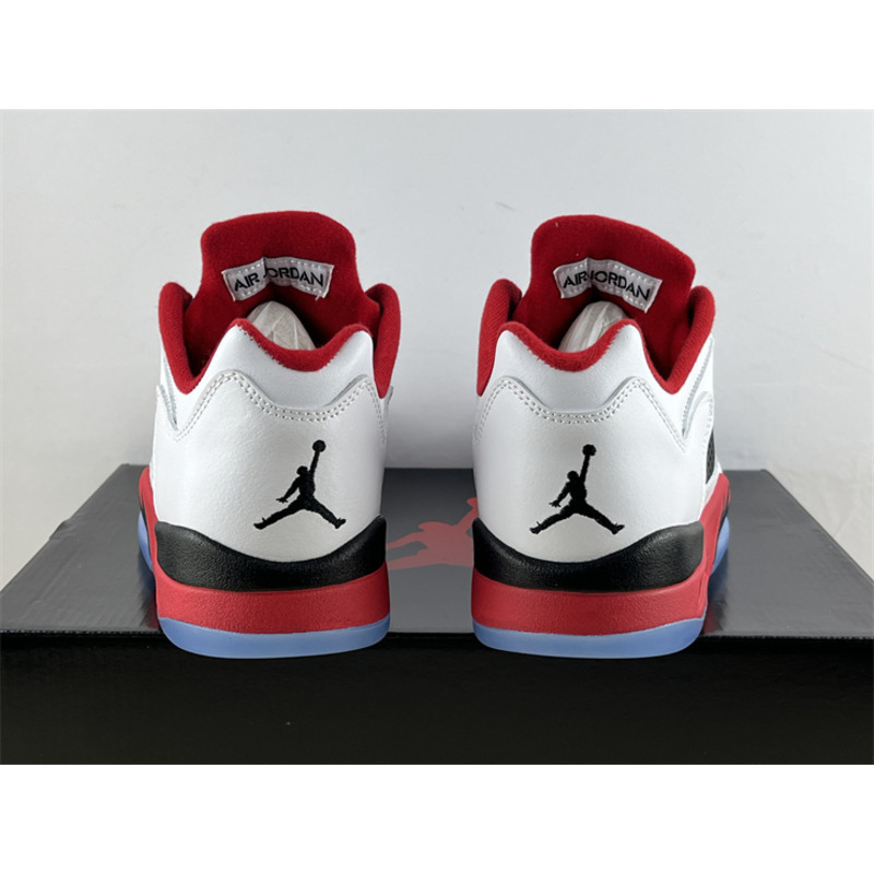 Jordan Retro 5 Low Sneaker White/Fire Red/Black