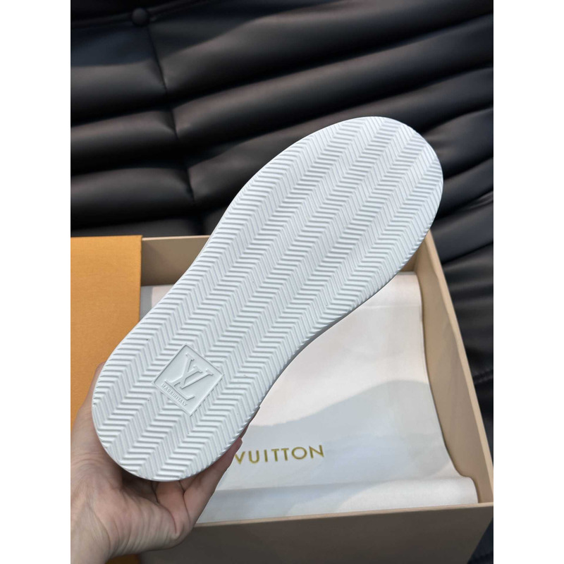 l**is V*t*n trainer sneaker with logo black