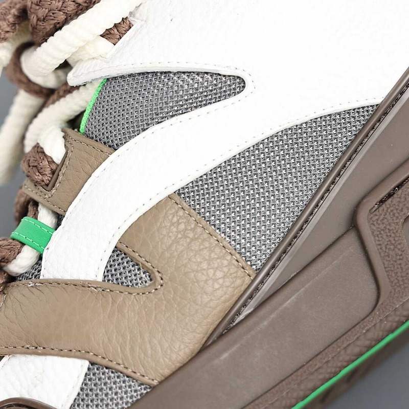 l**is V*t*n skate sneaker brown