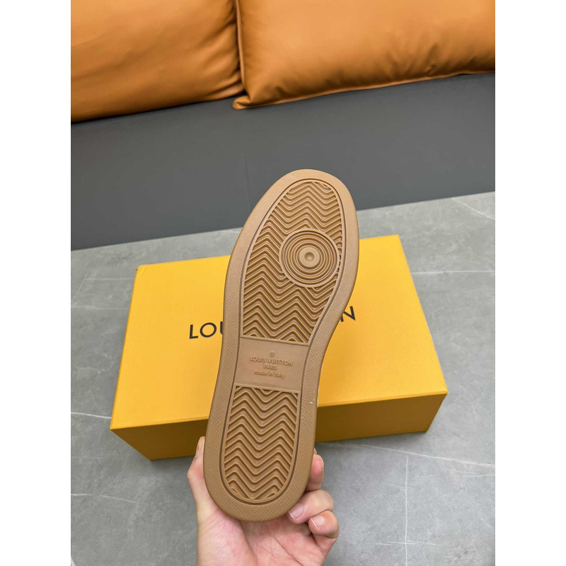 l**is V*t*n rivoli sneakers calfskin white and brown