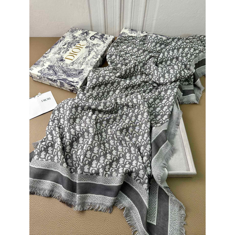 D*or oblique shawl scarf