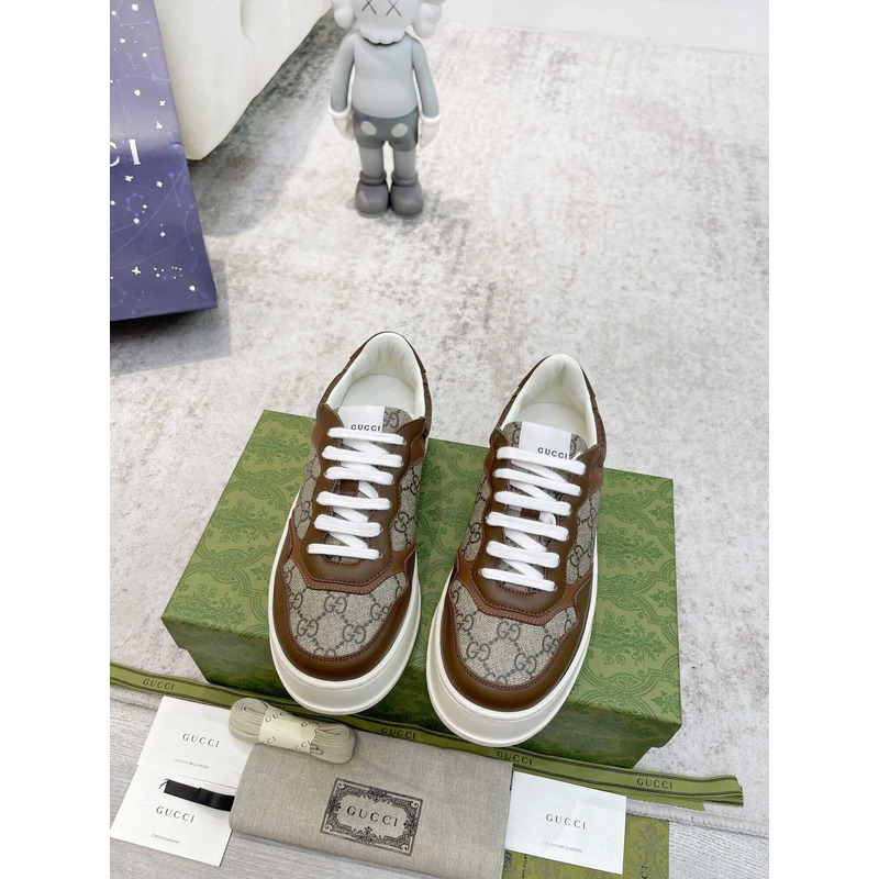 g*u*i damensneaker mit gg brown und grauer gg S*p*e-canvas