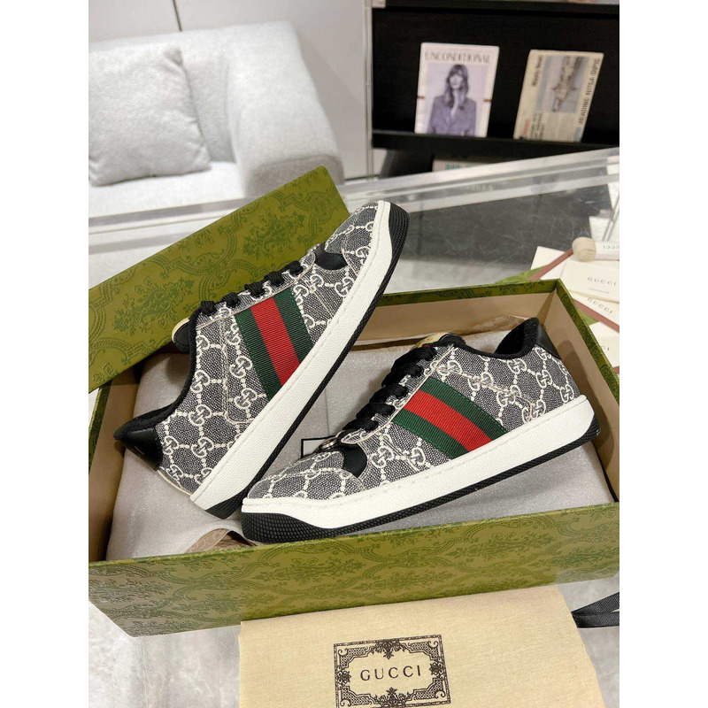 G*u*i screener mit gg herrensneaker with blaues und rotes web grey