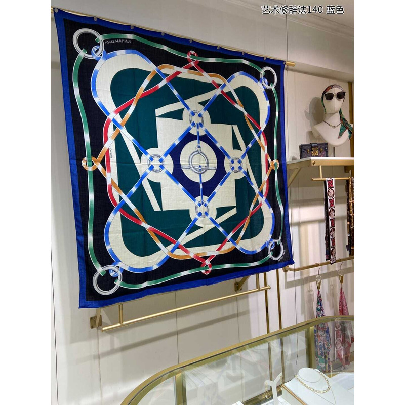 H**mes figure artistique scarf 140 marine / noir / multicolore