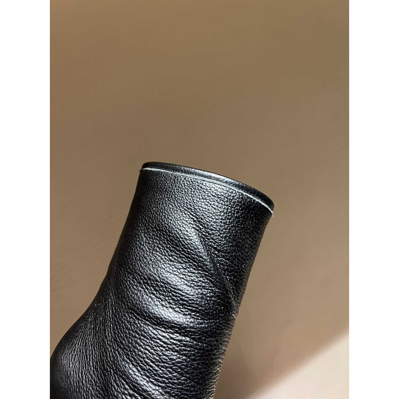 l**is V*t*n patti wedge half boots black