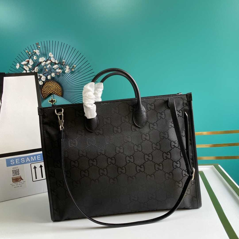 G*u*i off the grid tote bag black