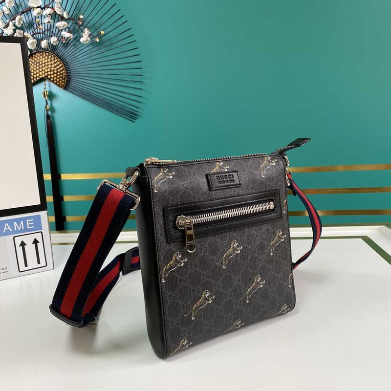 G*u*i gg small messenger bag tiger black