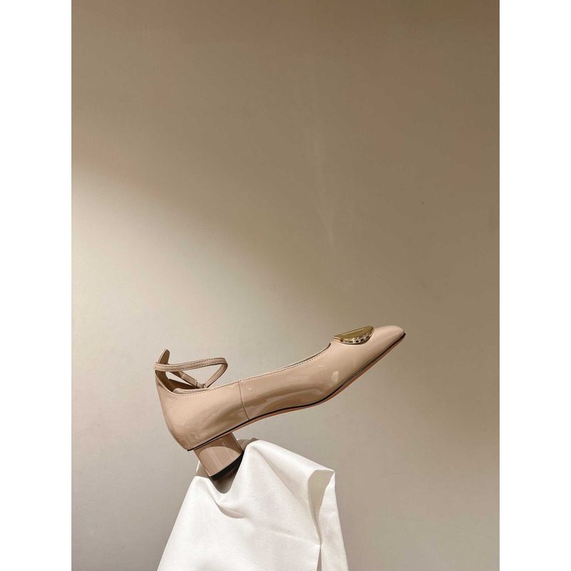 D*orforever D*or pump nude patent calfskin