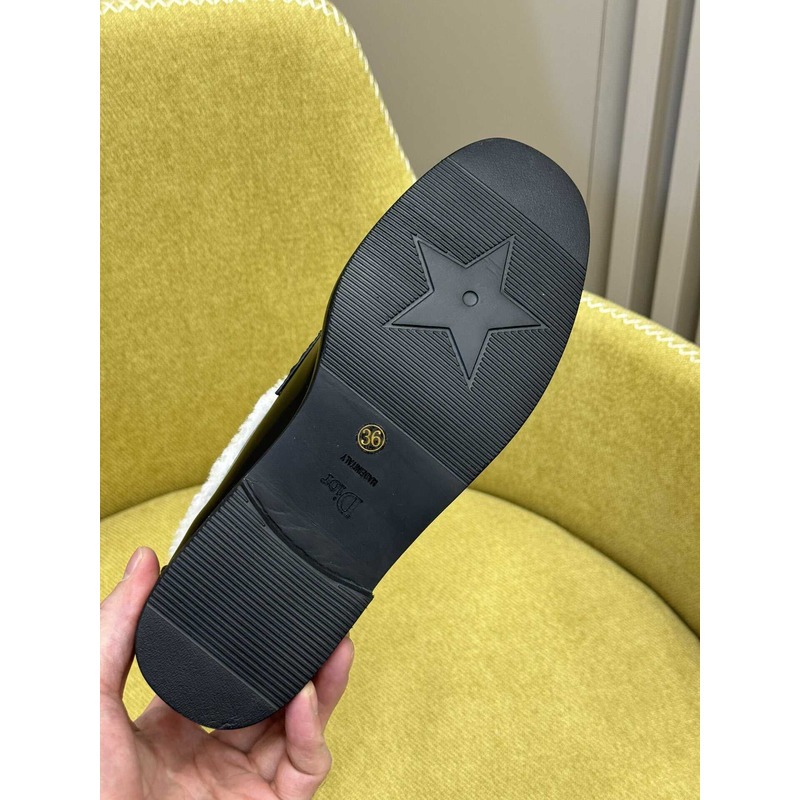 ch**an D*or boy loafer black calfskin and white shearling