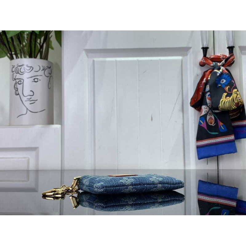 l**is V*t*n key pouch denim blue