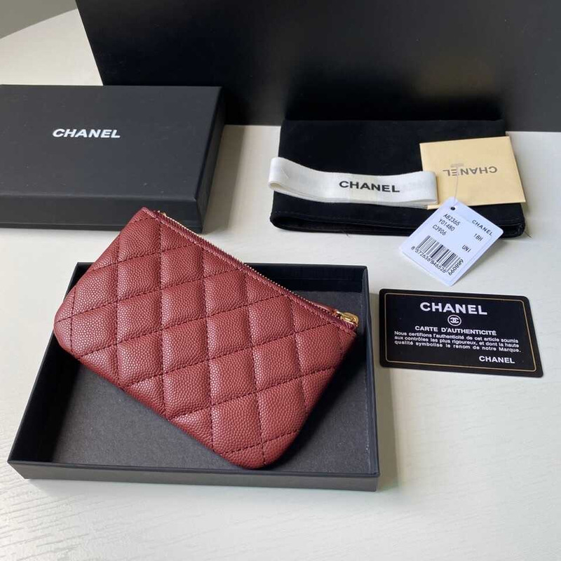 Ch*el Ch*el caviar quilted zipped key holder case red