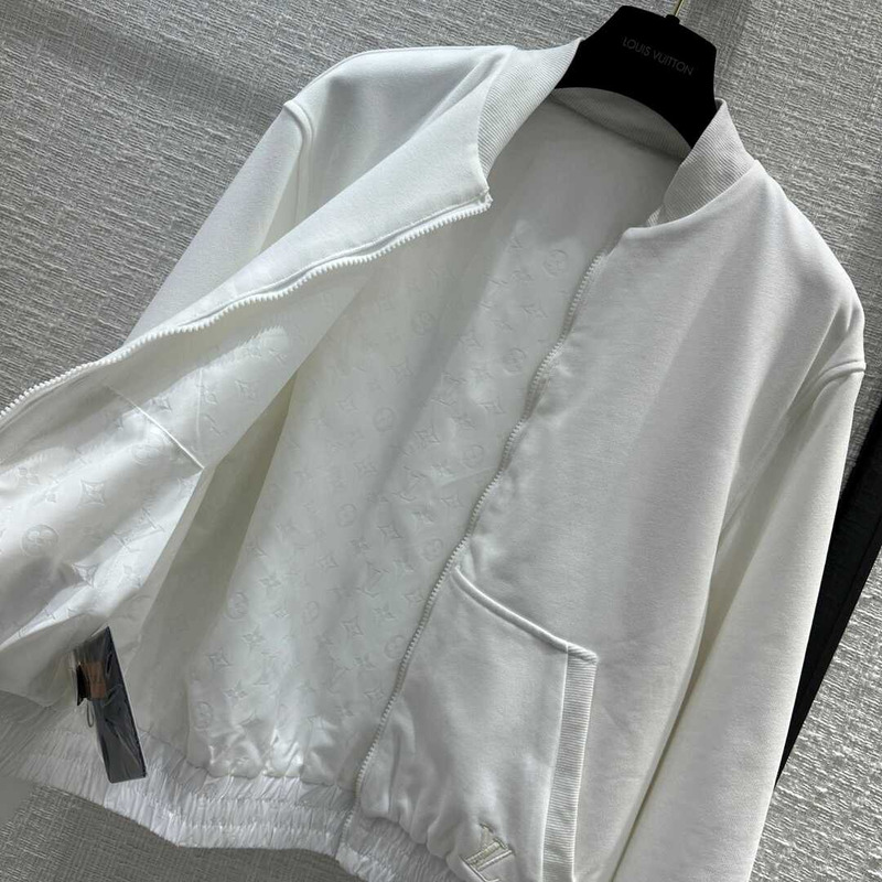 l**is V*t*n zip jacket white