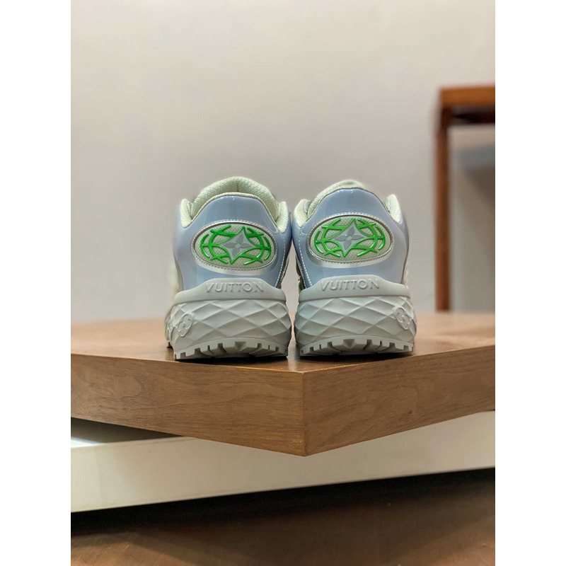 l**is V*t*n discovery lace up sneakers blue