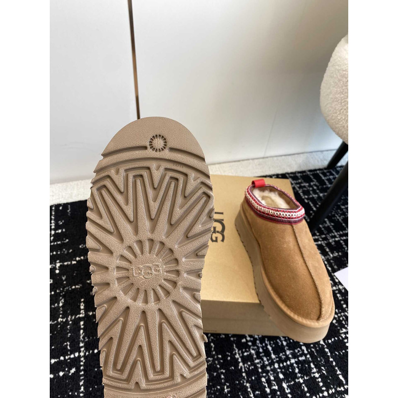 UGG Tazz Chestnut Women Shoes