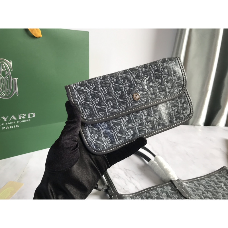 go*ard saint L**is pm bag grey