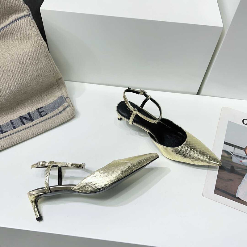 Ce**e kitten with strap triomphe pumps golden