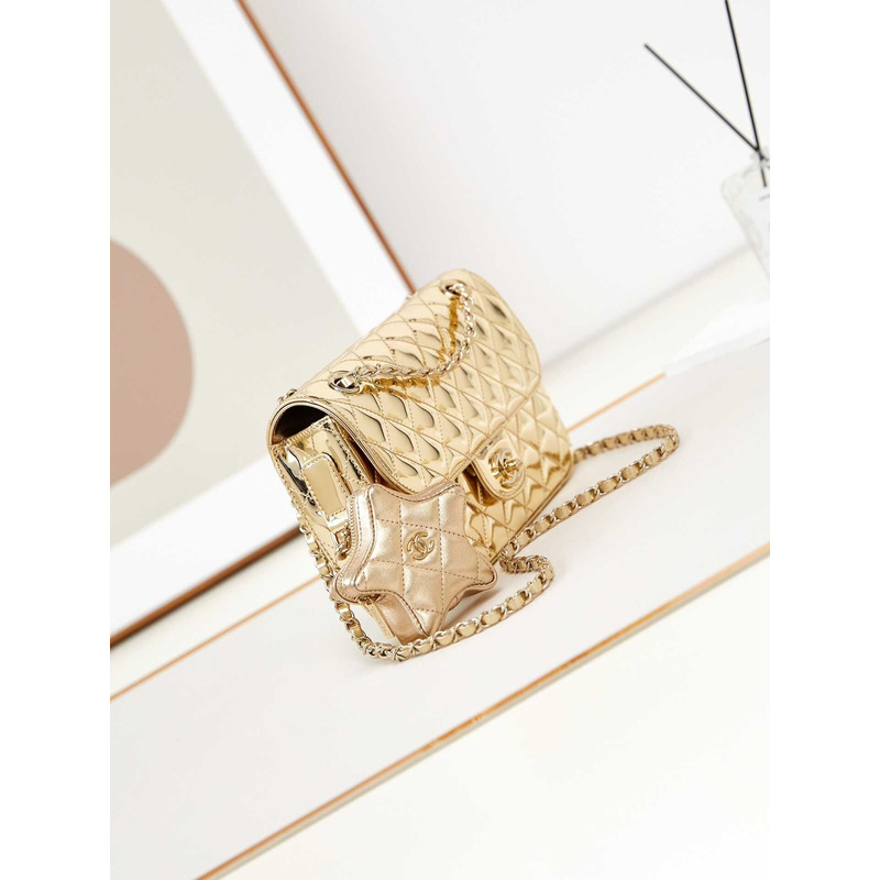 Ch*el flap & star coin purse metallic mirror calfskin, metallic lambskin & gold-tone metal light gold