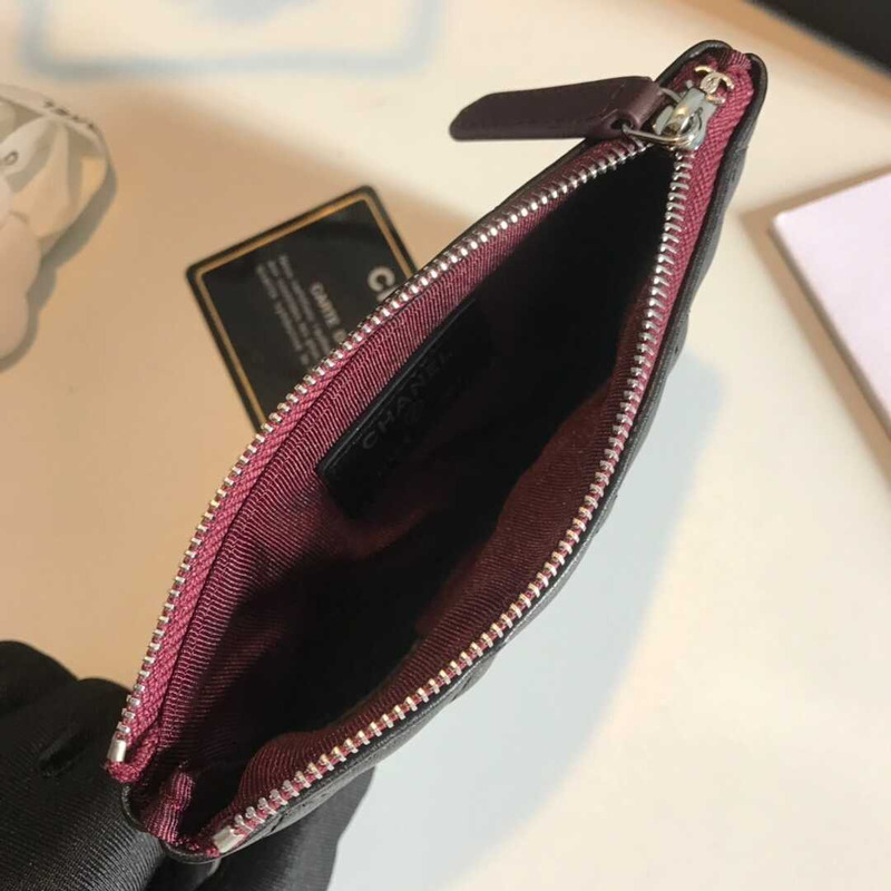 Ch*el lambskin wallet black