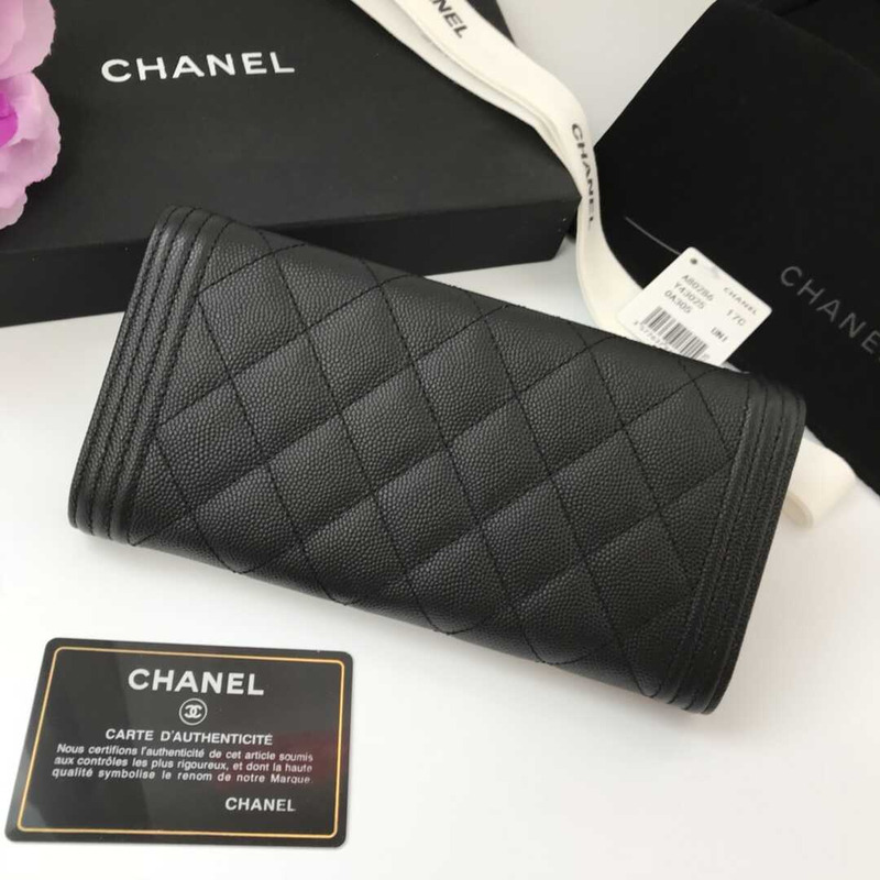 Ch*el caviar quilted large boy gusset flap wallet