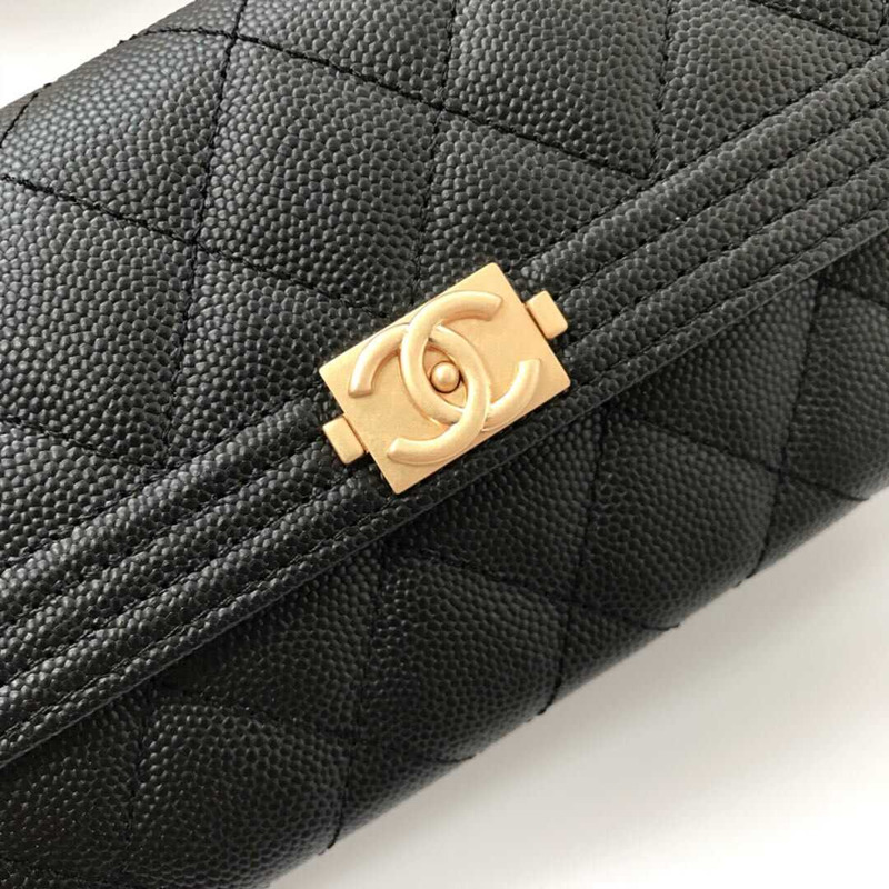 Ch*el caviar quilted large boy gusset flap wallet