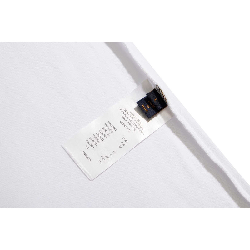 l**is V*t*n logo printed t-shirt white