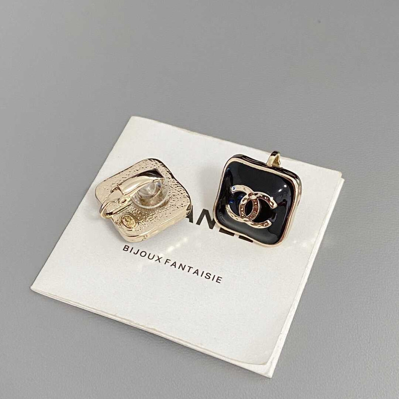 Ch*el enamel strass cc earrings black