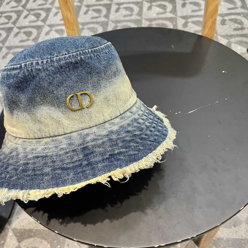 D*or logo bucket hat in blue