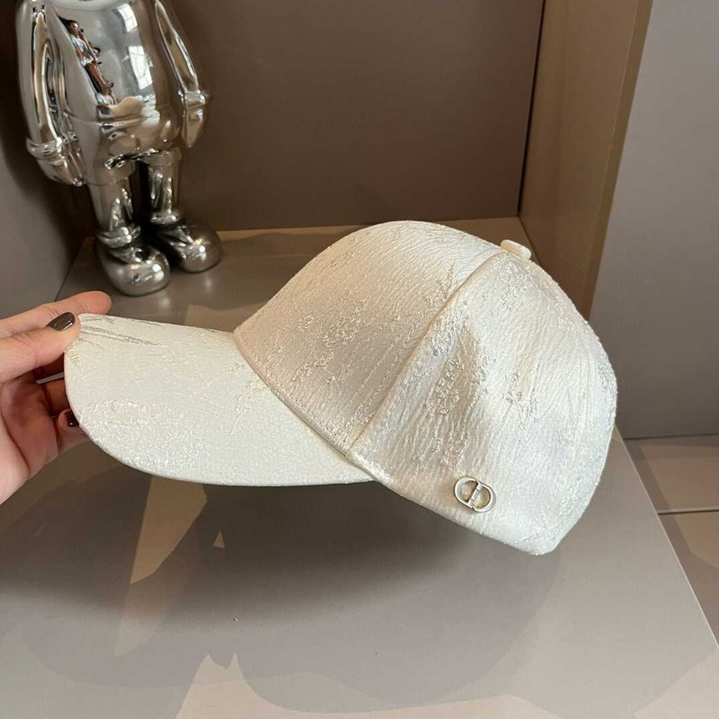 D*or oblique print cap in white