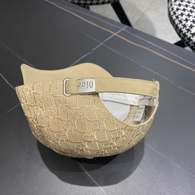 D*or oblique print cap in begie